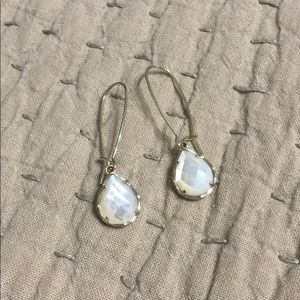 Kendra Scott drop earrings